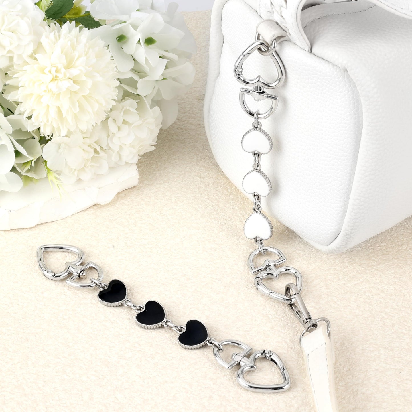 2Pcs Purse Extender Chain Silver Bag Extender Chain Heart Moon Purse Strap Extender Black Purse Strap Replacement Crossbody Purse Accessories for Women Bag Charms for Handbags Tote Bags Purse Making